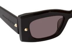 Alexander McQueen AM 0426S 001 BLACK-BLACK-GREY -Modebrillen 7266023 f